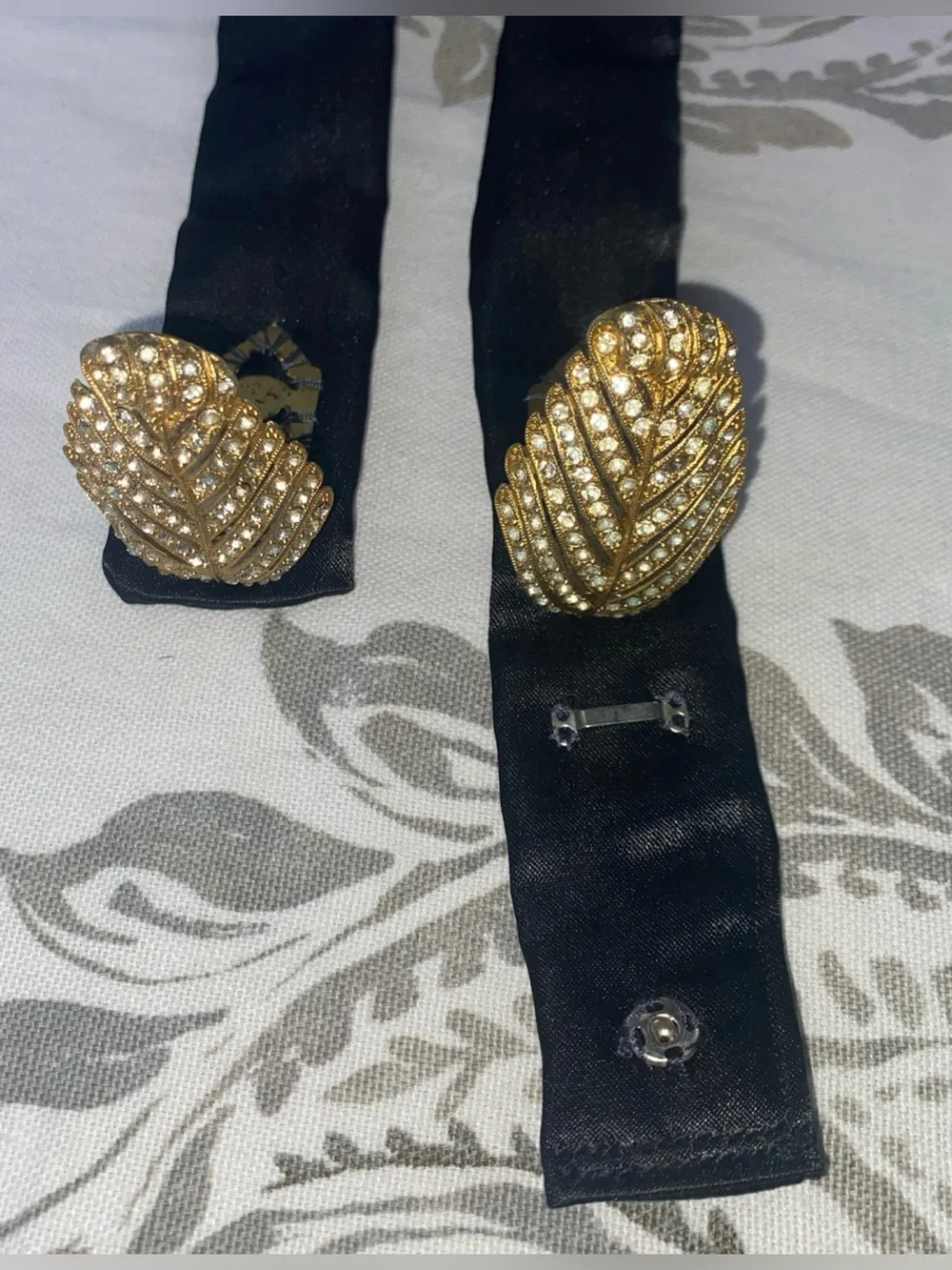 Vintage Belt ART DECO Rhinestone FUR Clip SHOE CLIP Brooch 2 × 1.5